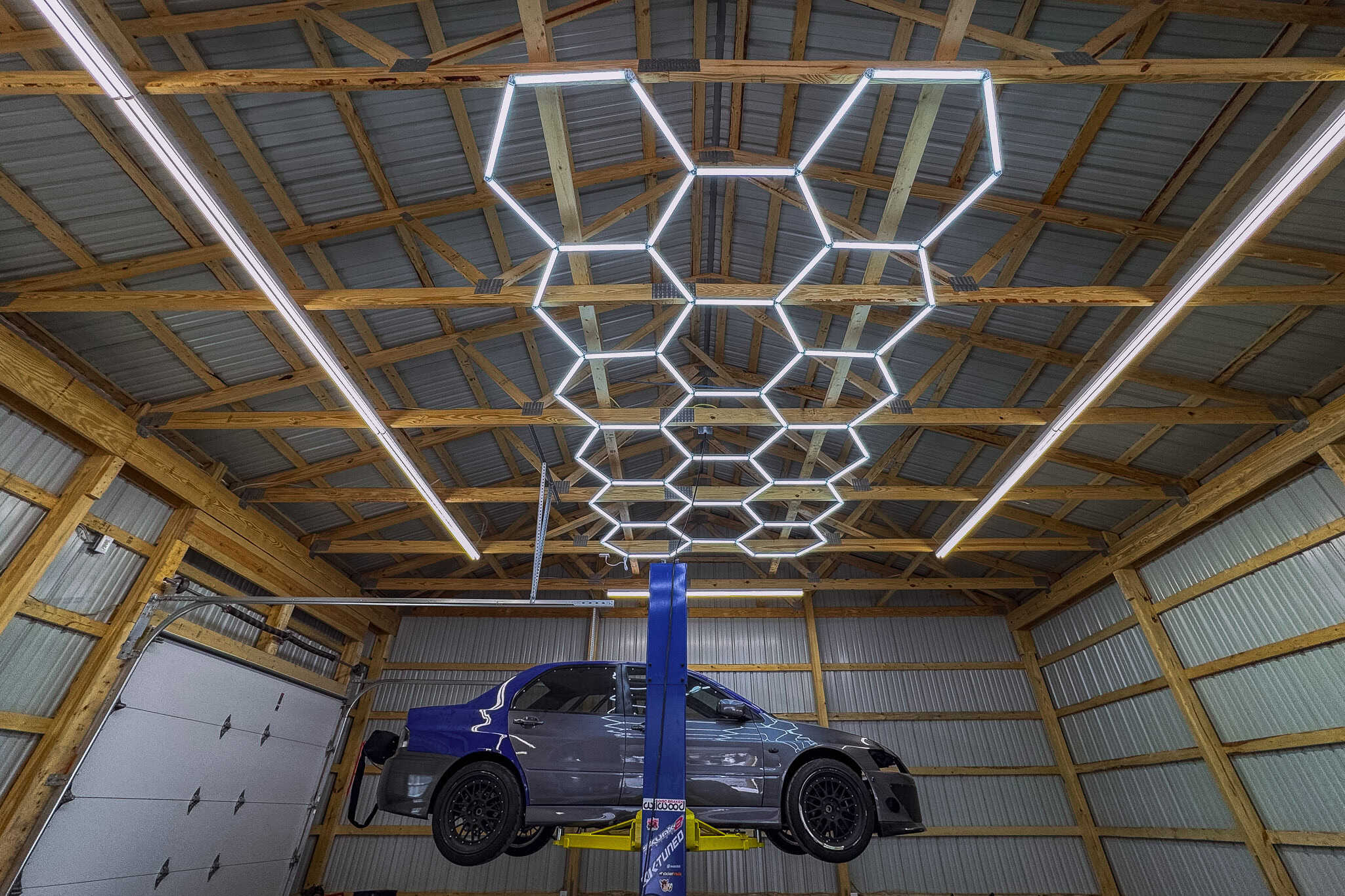 Custom Garage CG004 Automotive Workspace