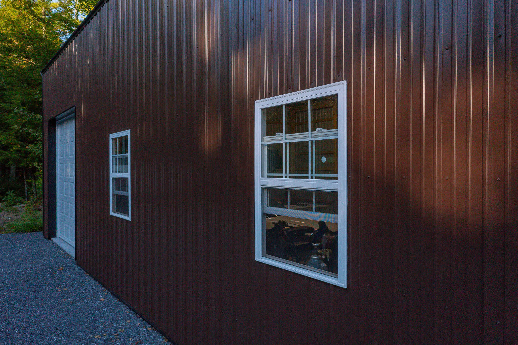 Custom Garage CG004 Side Elevation