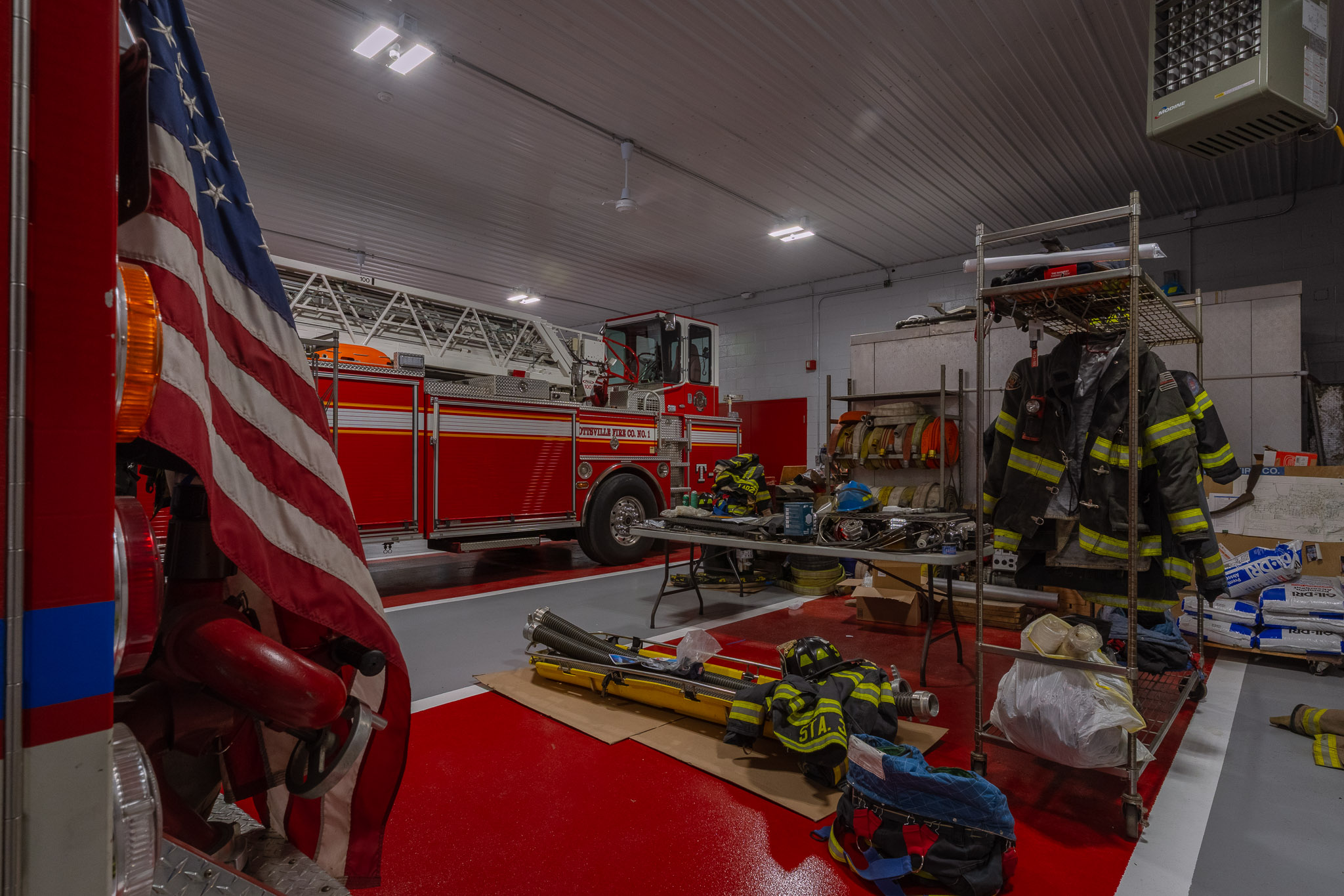 Post Frame Fire Station Fire Apparatus-06 Post Frame Municipal Structure Fire Apparatus Equipment
